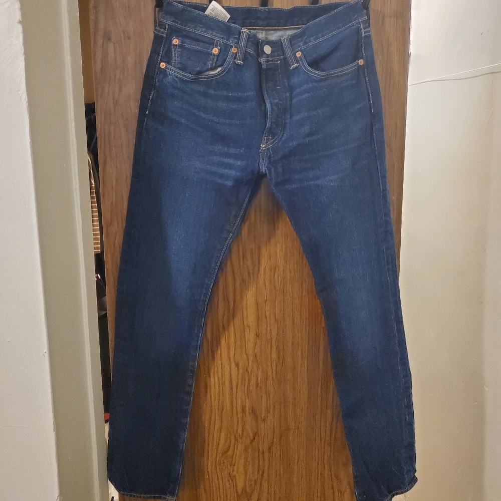 Levi Strauss And Co, Dark blue jeans